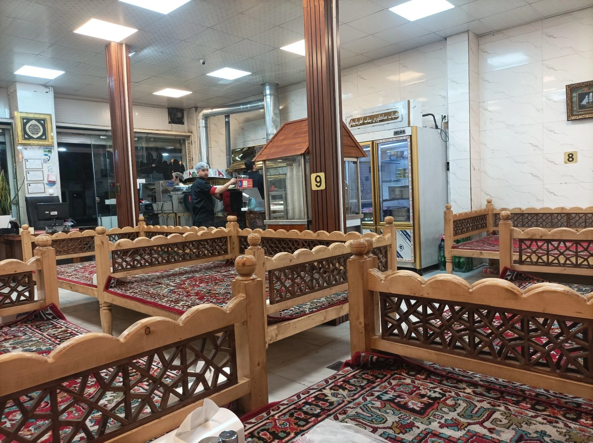 کباب سرای در تا در - کبابی و چلوکبابی در تهران - تصویر 2