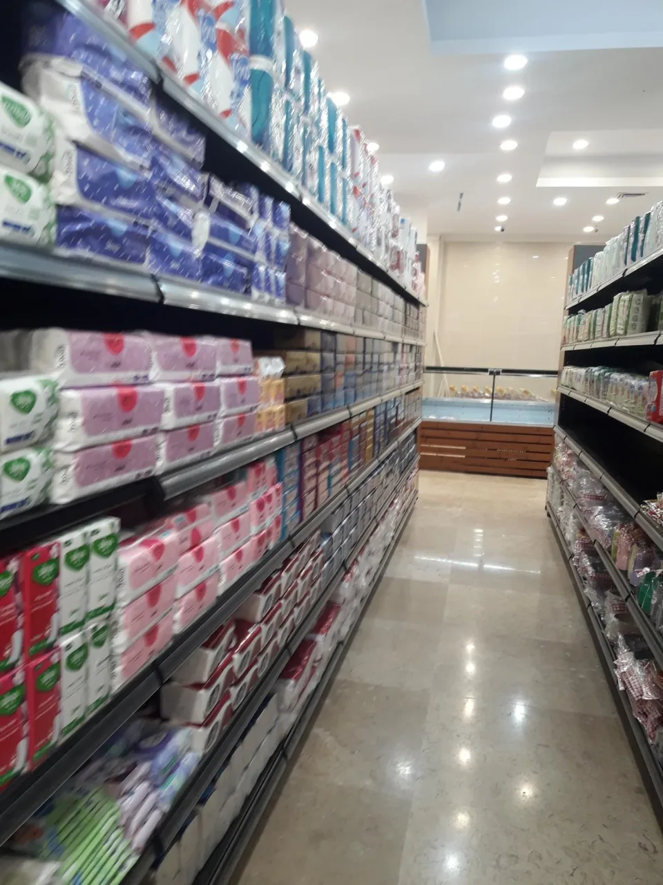 فروشگاه زنجیره‌ای یاران دریان - سوپرمارکت در تهران - تصویر 5