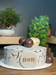 خانه‌ی کیک‌ کریمی