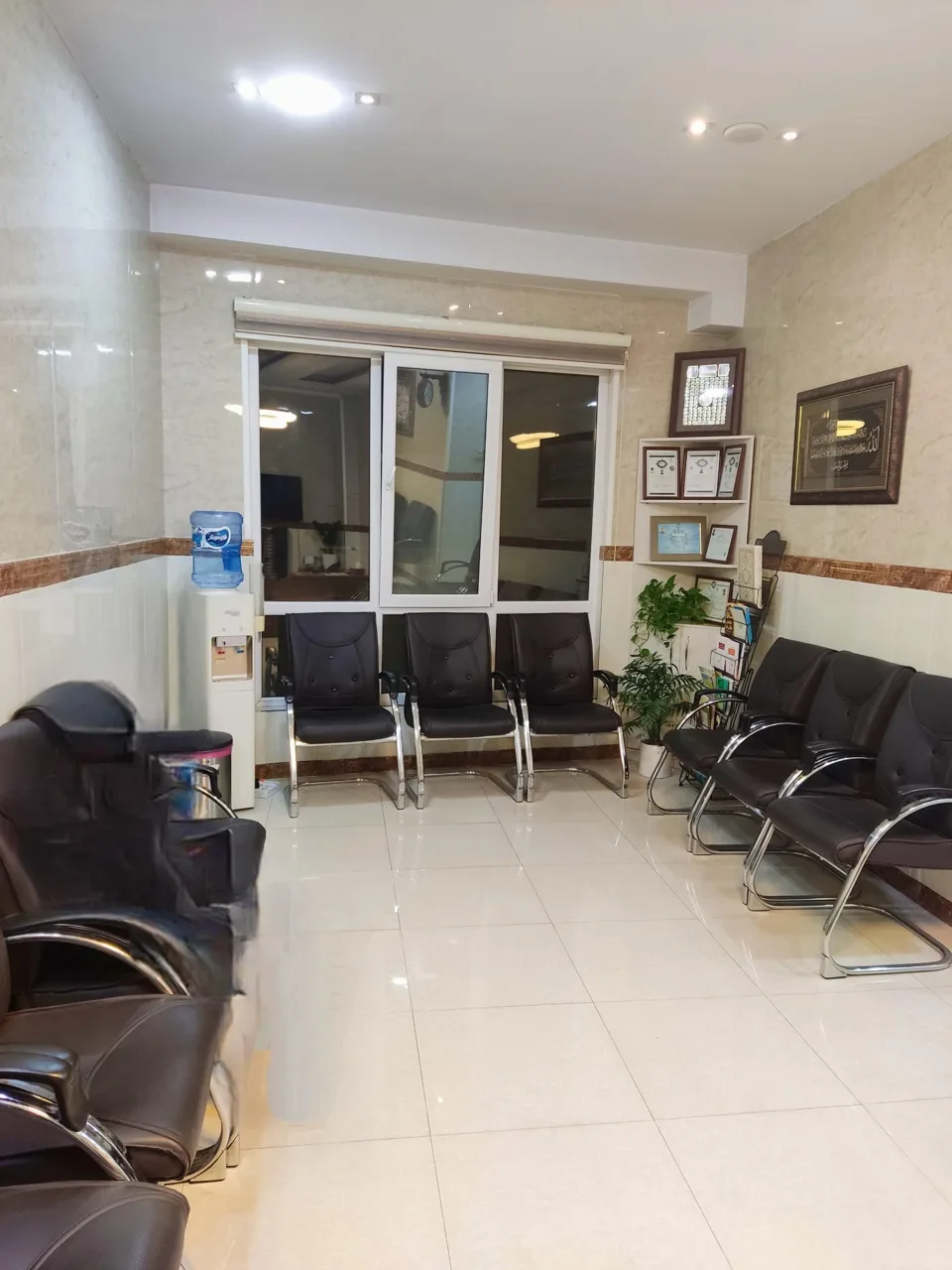 مطب طب سنتی و طب سوزنی دکتر مرتضی ترابی - طب سنتی و عطاری در تهران - تصویر 3