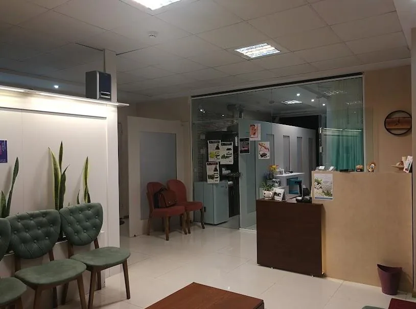 مجموعه تخصصی طب‌سوزنی، طب‌سنتی و ماساژدرمانی تهران - طب سنتی و عطاری در تهران - تصویر 3