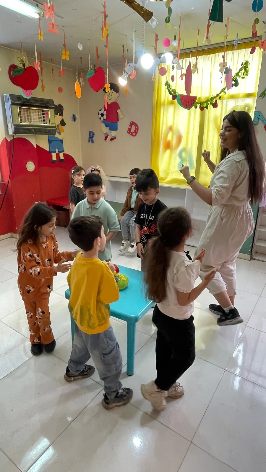 مدرسه زبان بلوط - تصویر 3