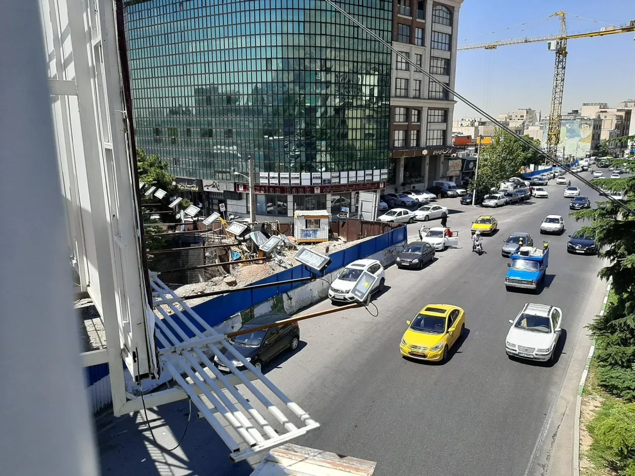 دفتر قبول آگهی همشهری شعبه اقدسیه - تصویر 3
