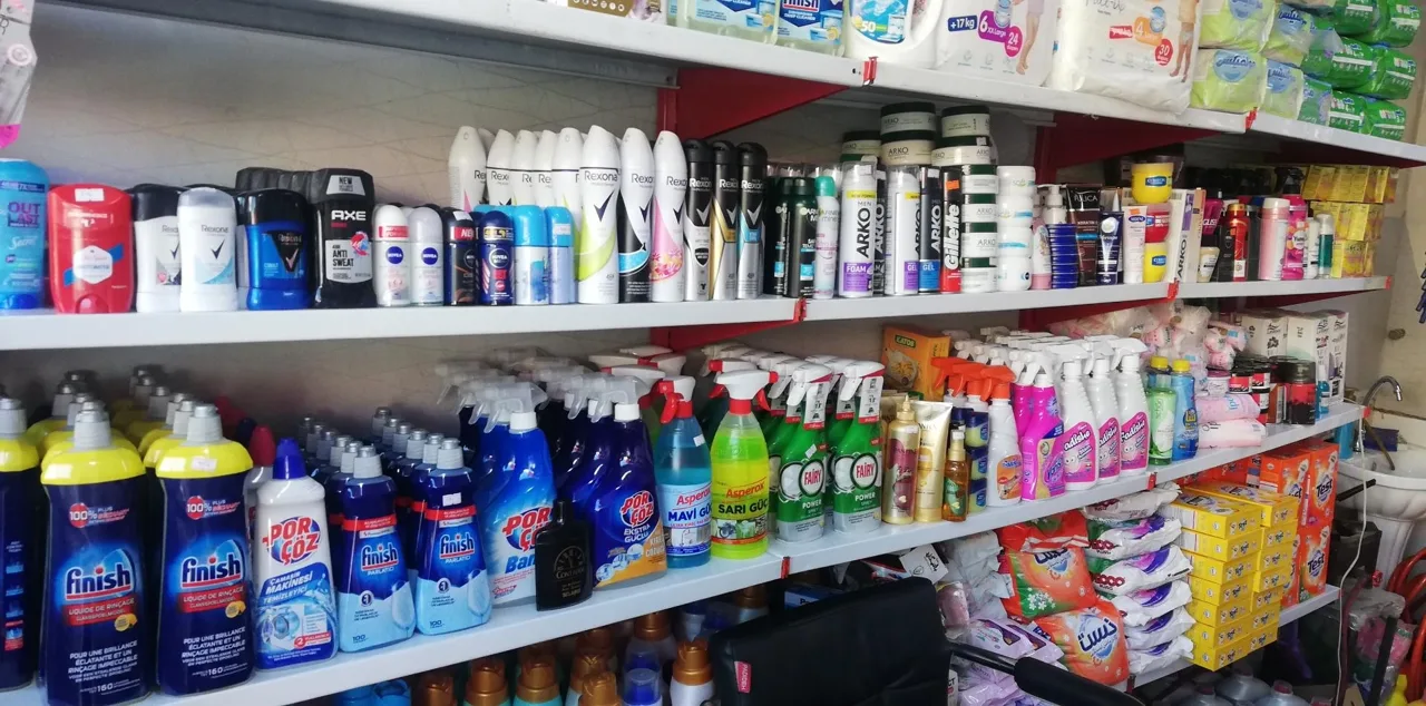 شوینده بهداشتی کژال - تصویر 3