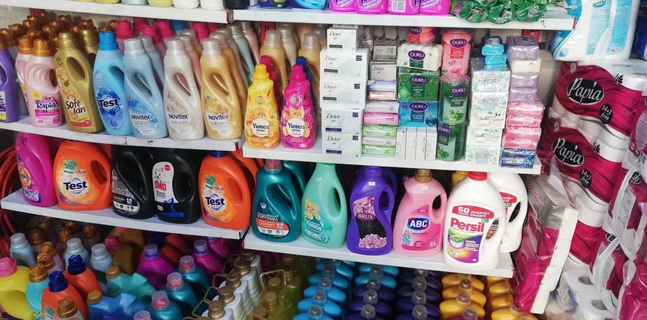 شوینده بهداشتی کژال - تصویر 5