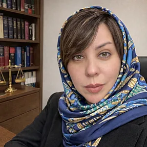 الهام کاکاوند وکیل پایه یک دادگستری