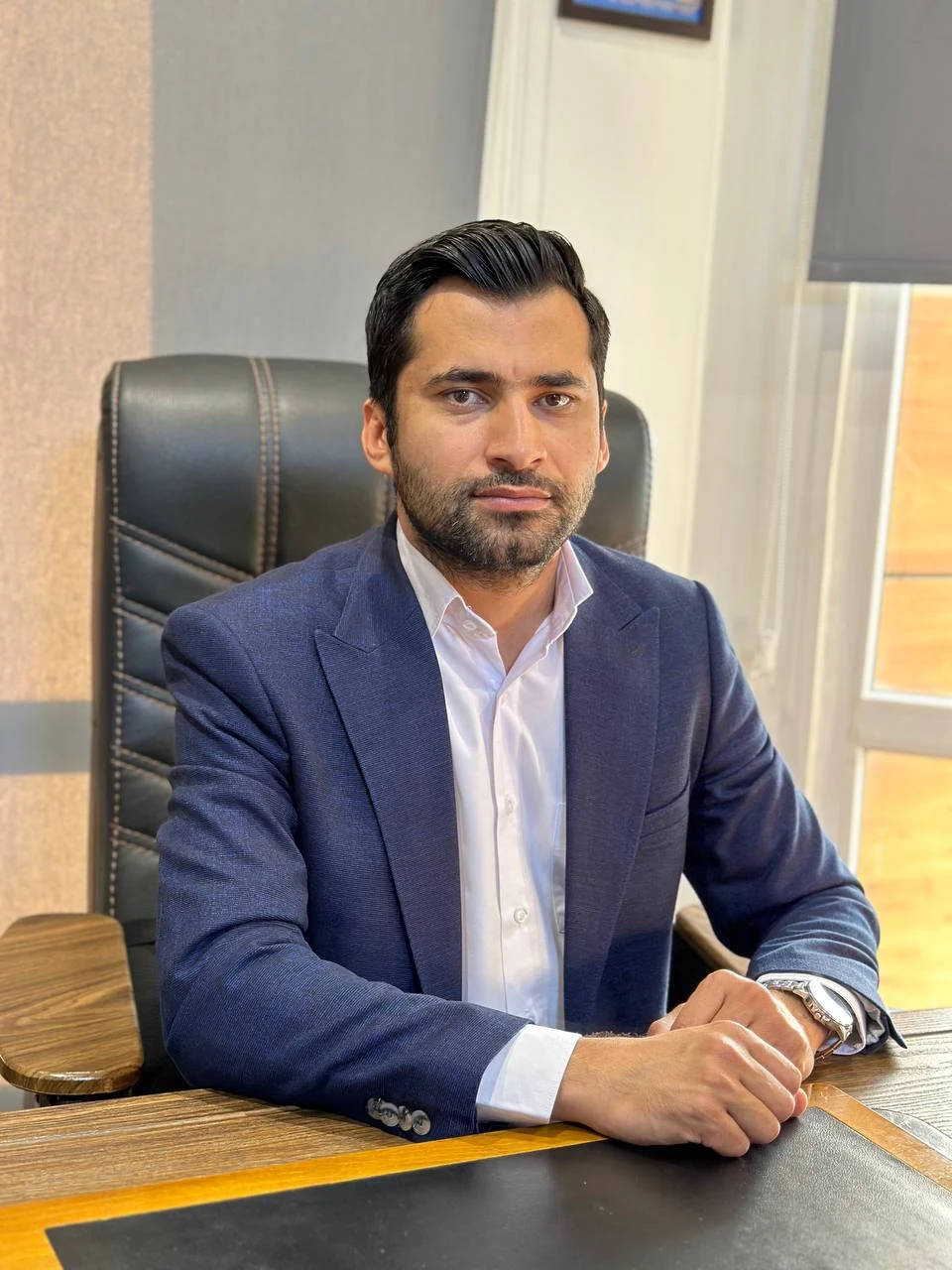 وکیل پایه یک دادگستری بهزاد گروسی - تصویر 4
