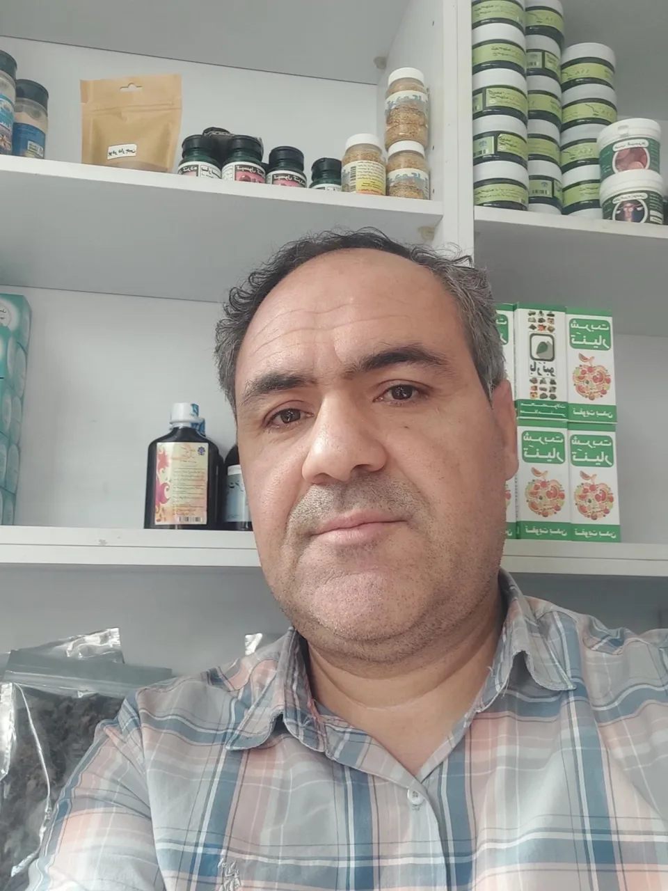 احیای سلامت دکتر روازاده - طب سنتی و عطاری در تهران - تصویر 3
