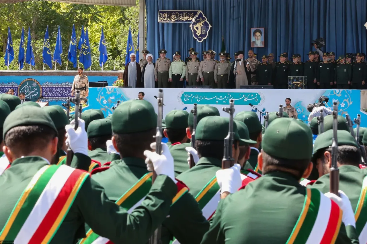 دانشگاه افسری و تربیت پاسداری امام حسین (ع) - تصویر 2