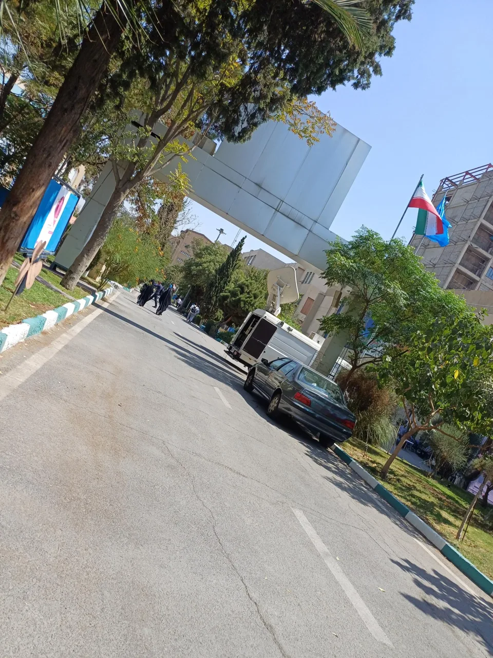 دانشگاه صنعتی امیرکبیر تهران - تصویر 3