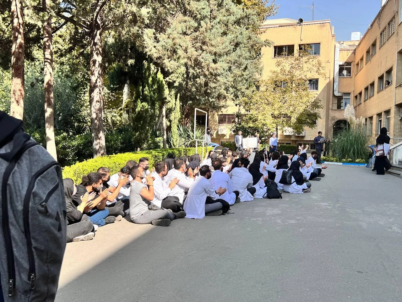 دانشگاه آزاد اسلامی واحد علوم پزشکی تهران - تصویر 5