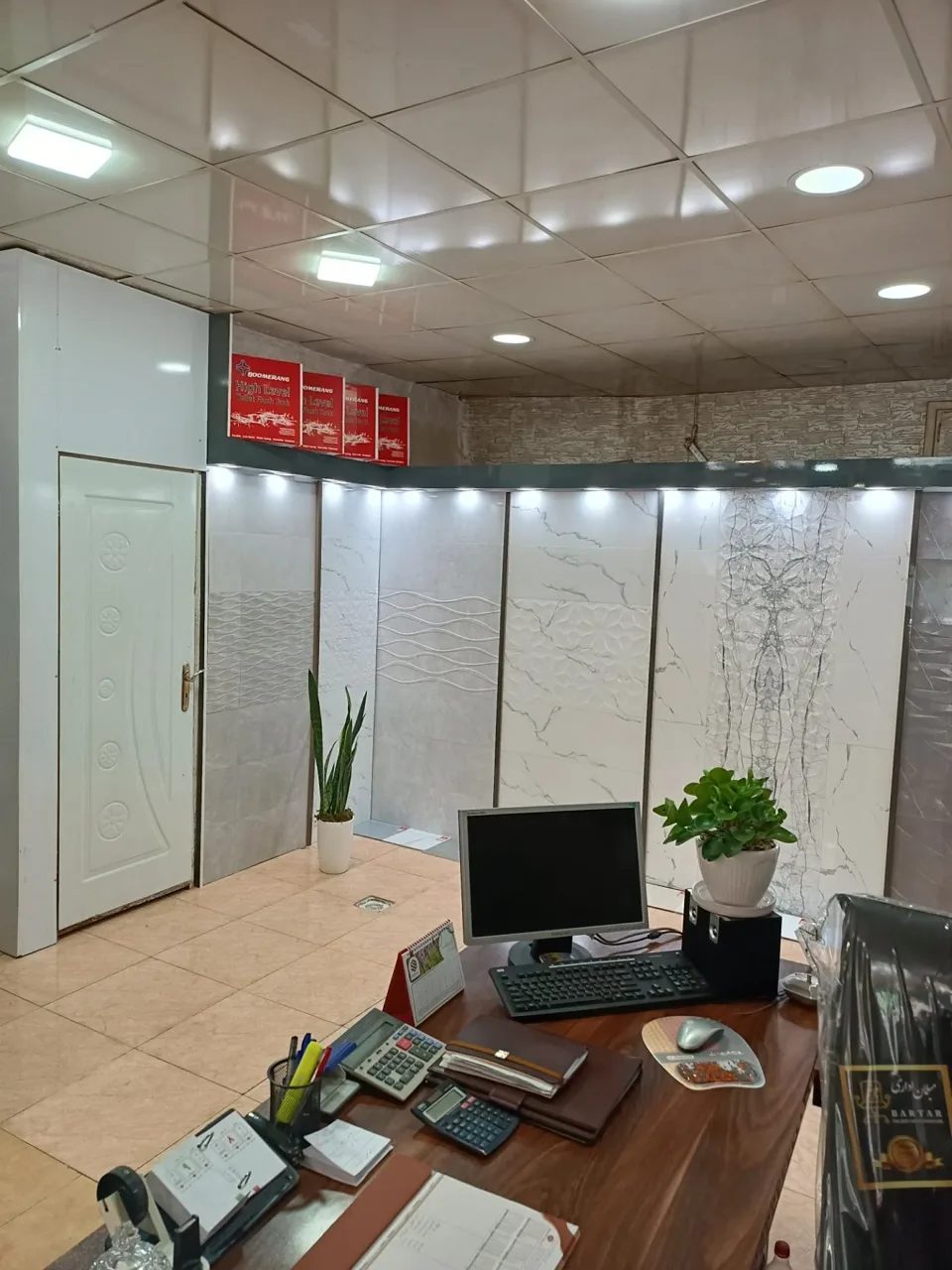فروشگاه کاشی و سرامیک کاشانه - تصویر 4