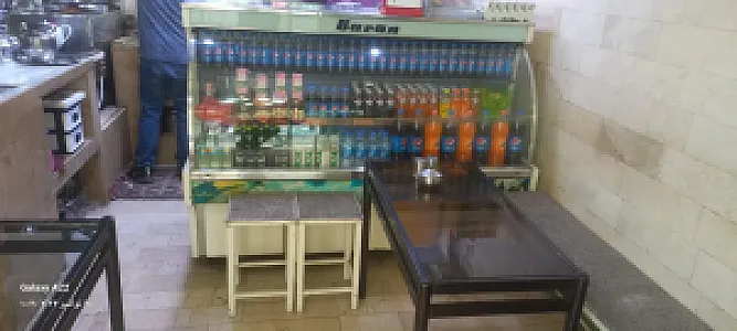 دیزی سرای گل سرخ
