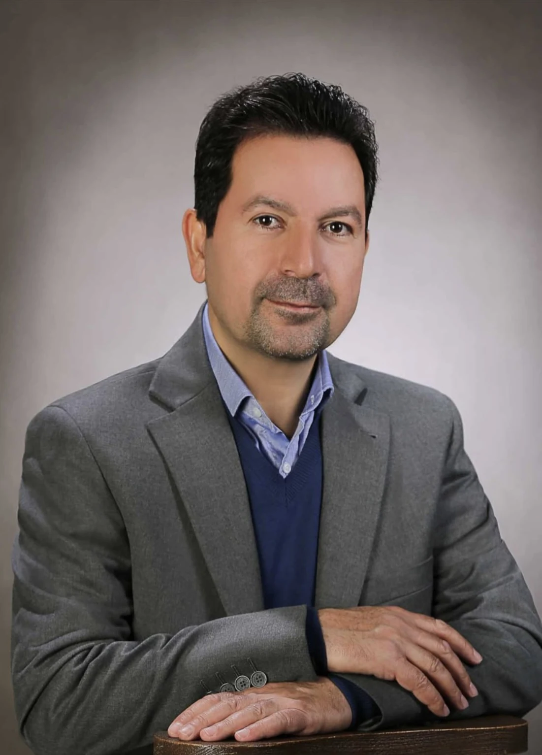 وکیل پایه یک دادگستری بهروز صفرزاده