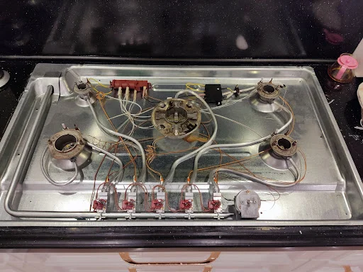 خدمات فنی مرغوب - تعمیر لوازم خانگی در تبریز