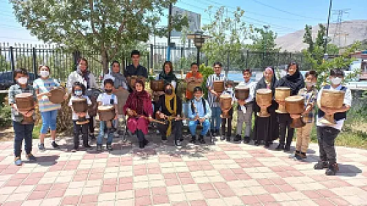 آموزشگاه موسیقی گاه