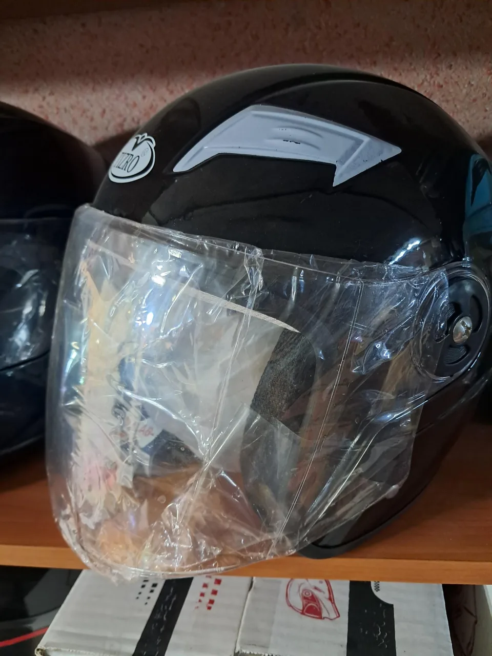 کلاه کاسکت محسن محمدی