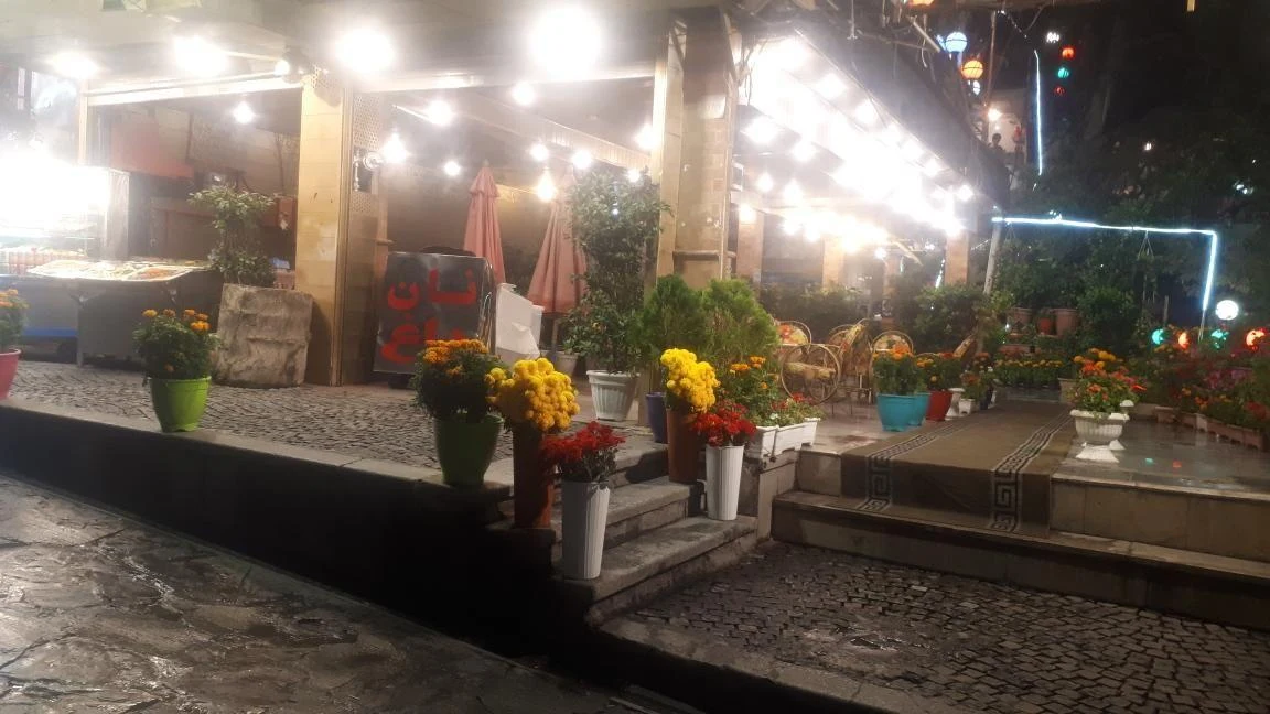 رستوران کوه سنگی ۲ - کبابی و چلوکبابی در تهران