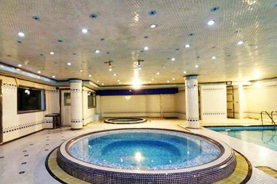 استخر شنا گنو - تصویر 4