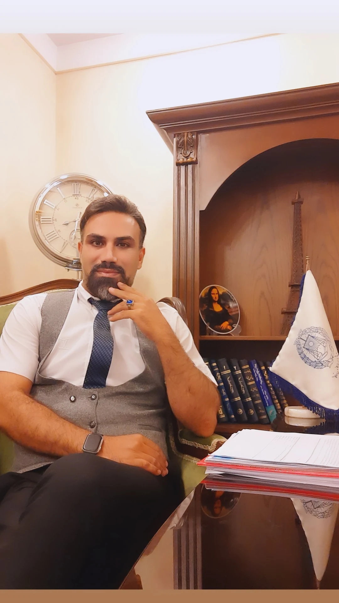 روح الله خلیلی وکیل پایه یک دادگستری - دفتر وکالت در تهران - تصویر 2