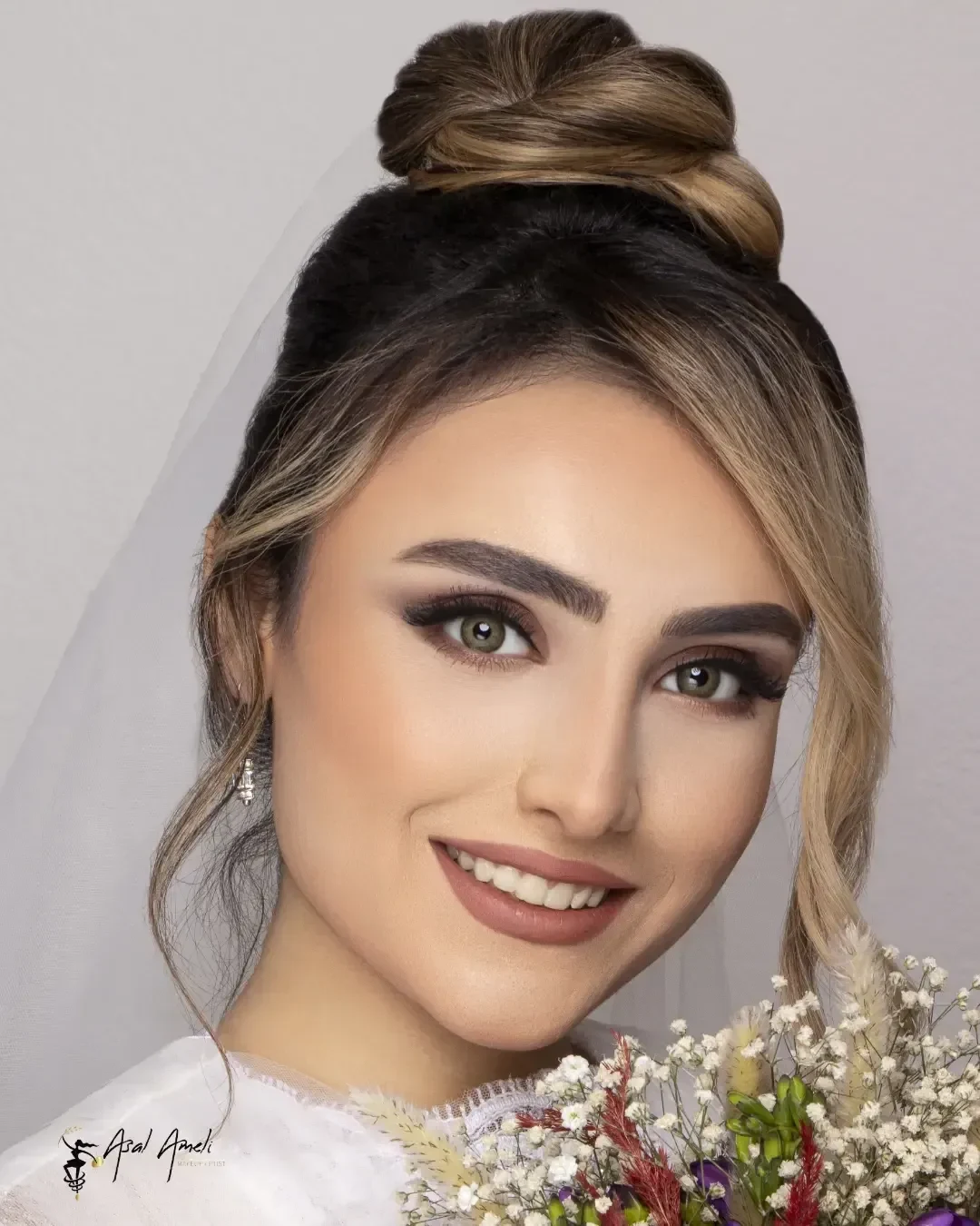 گریم و میکاپ عروس عسل - تصویر 5