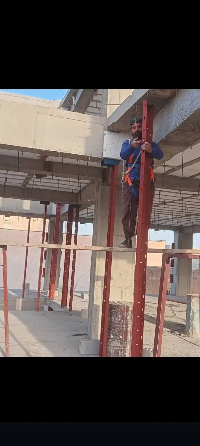 نصب والپست در ستارخان - تصویر 4