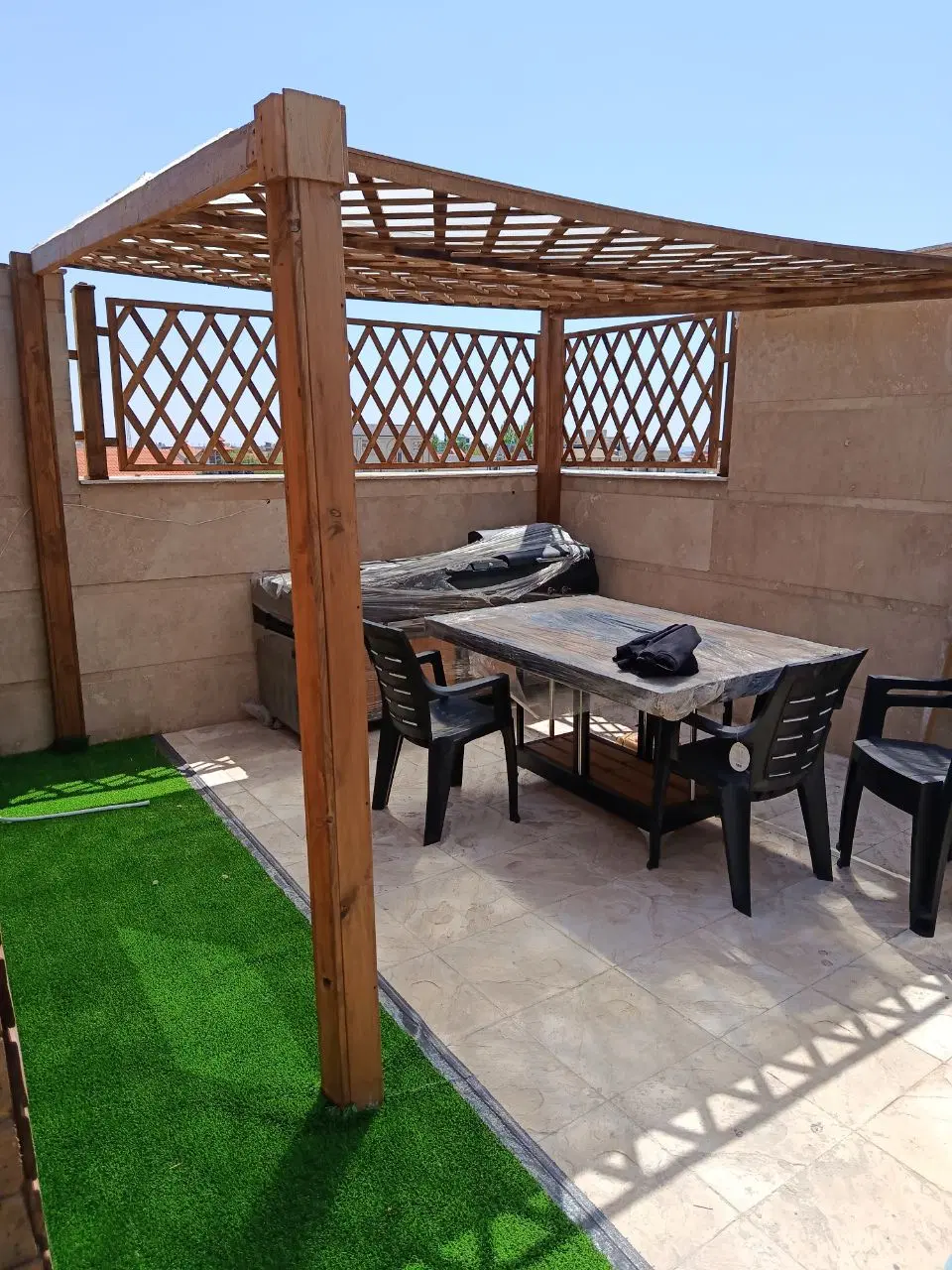 مشاورین نیمروز - تصویر 10