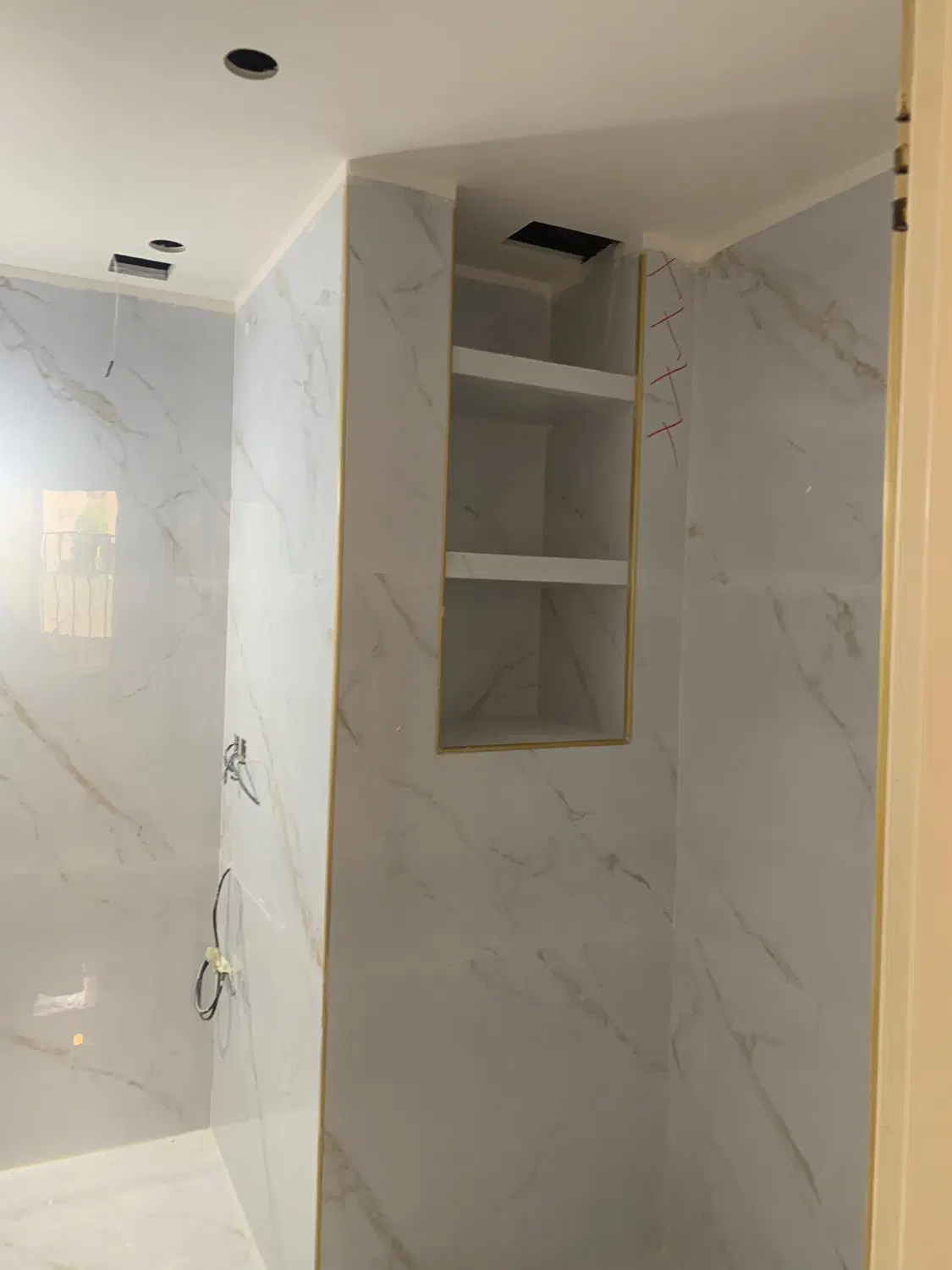 کاشی‌کاری و سرامیک‌کاری در آذربایجان