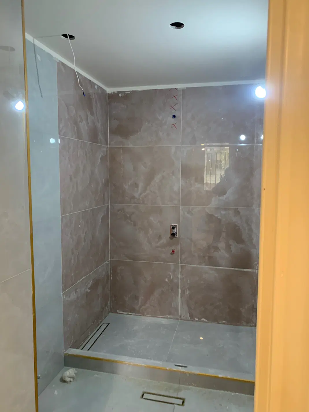 کاشی‌کاری و سرامیک‌کاری در آذربایجان - تصویر 2