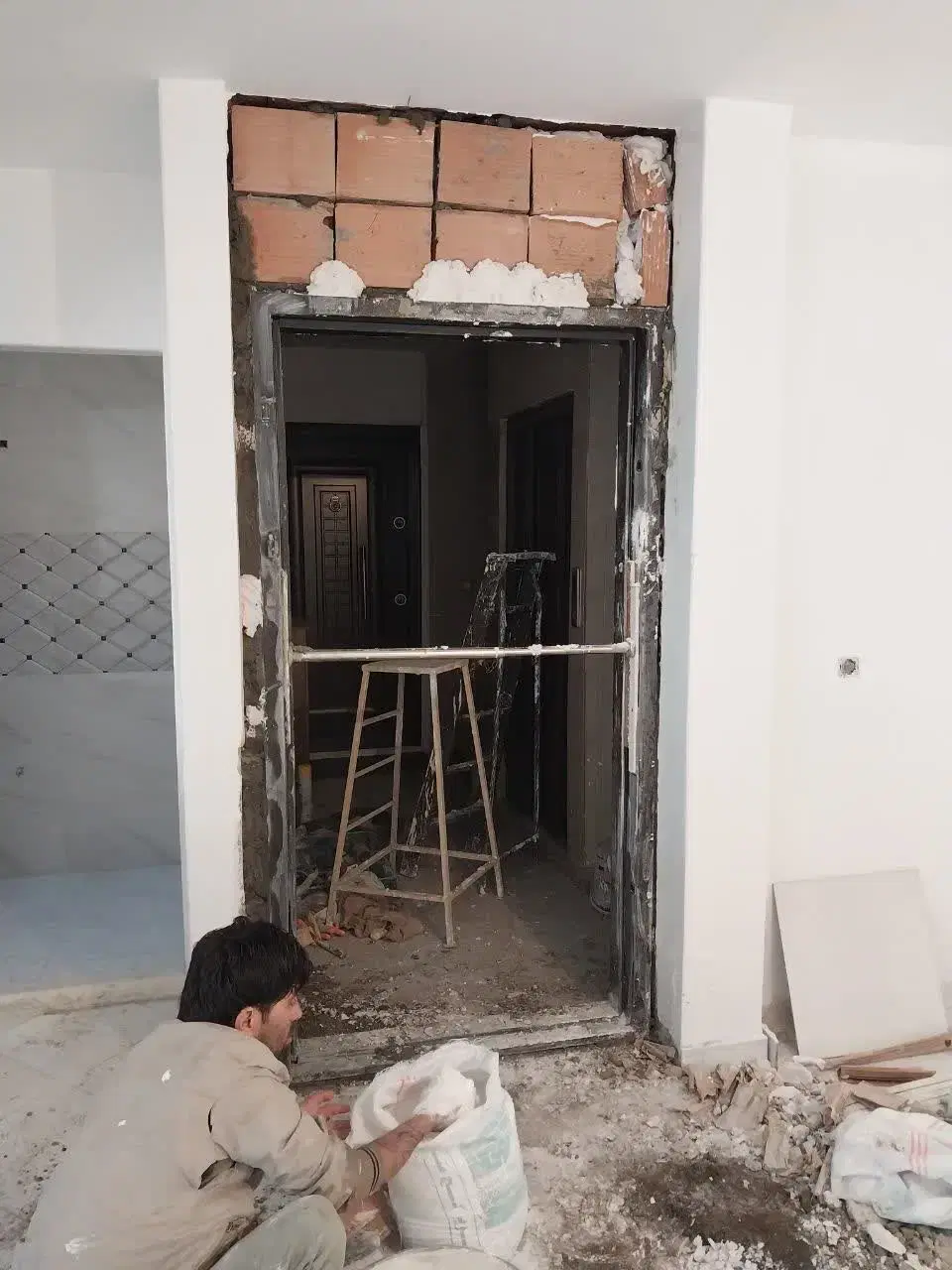 نصب درب در هفت‌حوض - تصویر 3