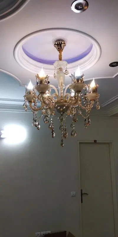 برق‌کار و نصاب لوستر ساختمان - تصویر 6