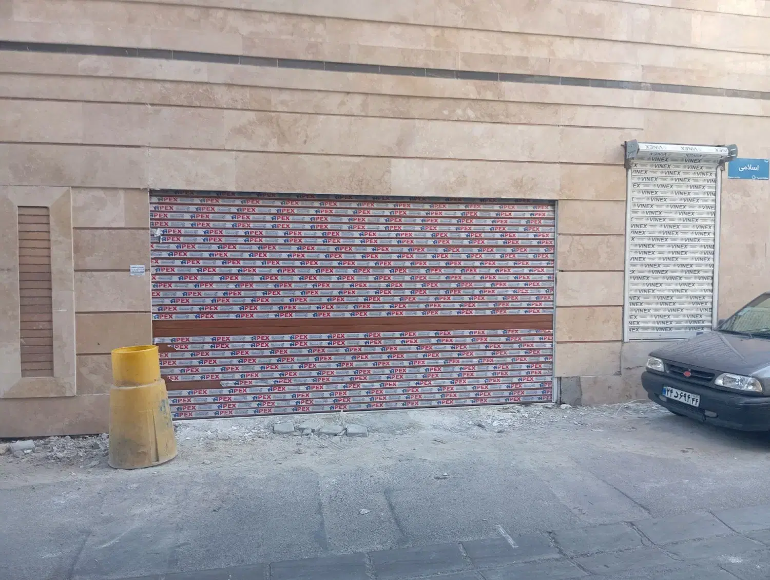 نصب کرکره برقی در پاسداران - تصویر 2