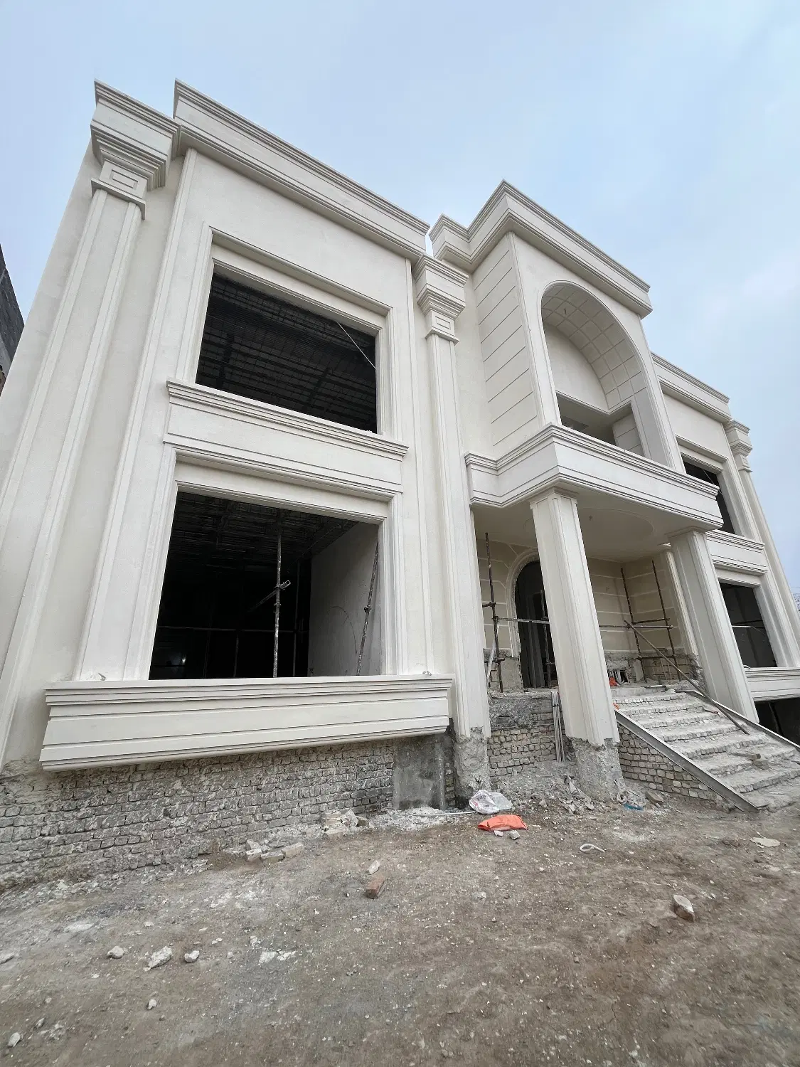 سیمانکاری در استاد معین