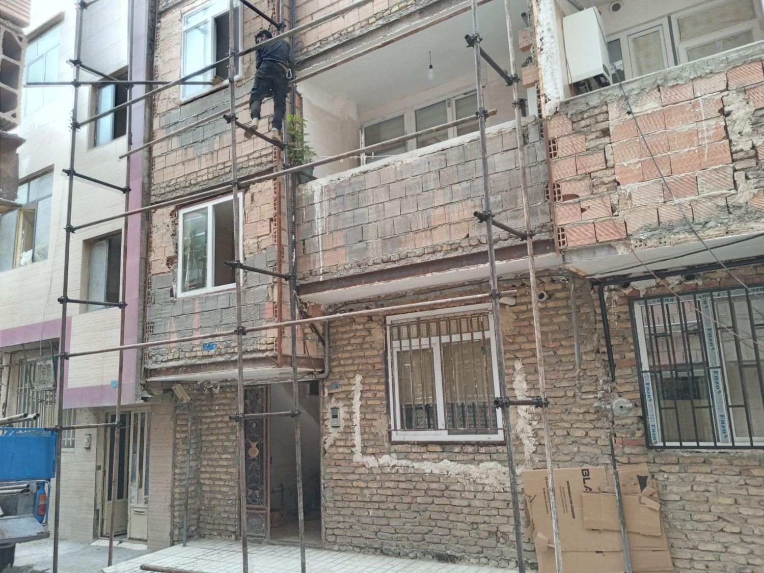 داربست فلزی آذری