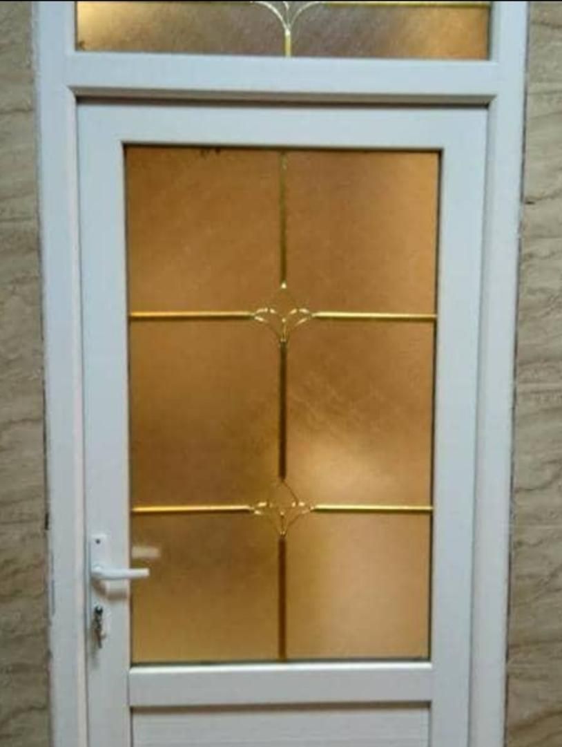 صنایع درب و پنجره هنرآموز