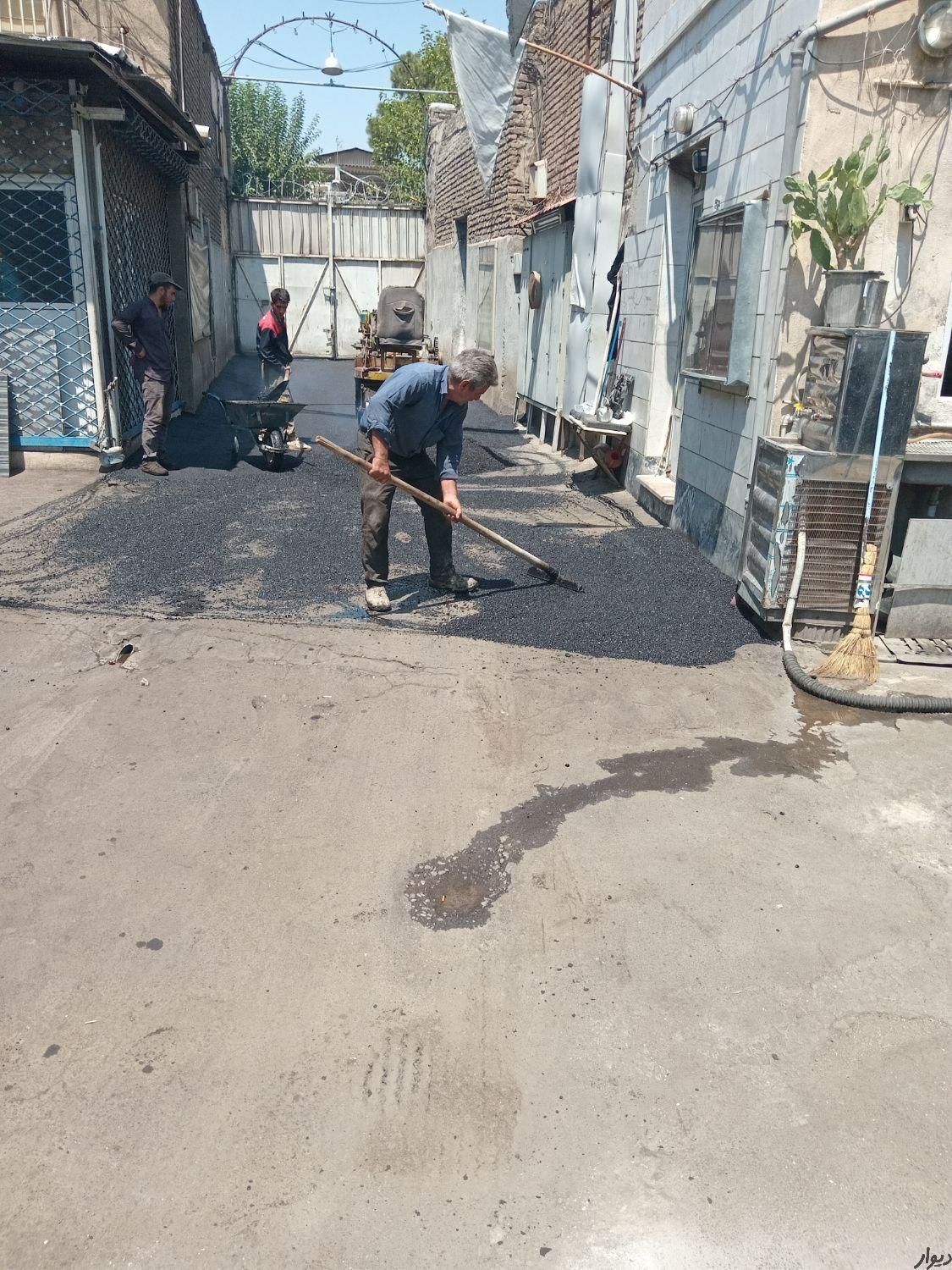 استادکار آسفالت و ایزوگام در ابوذر