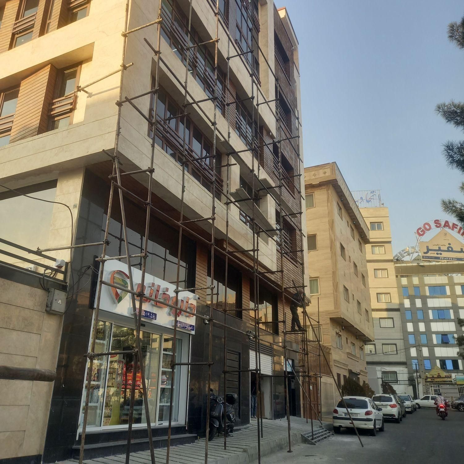 داربست فلزی در پاسداران - تصویر 7