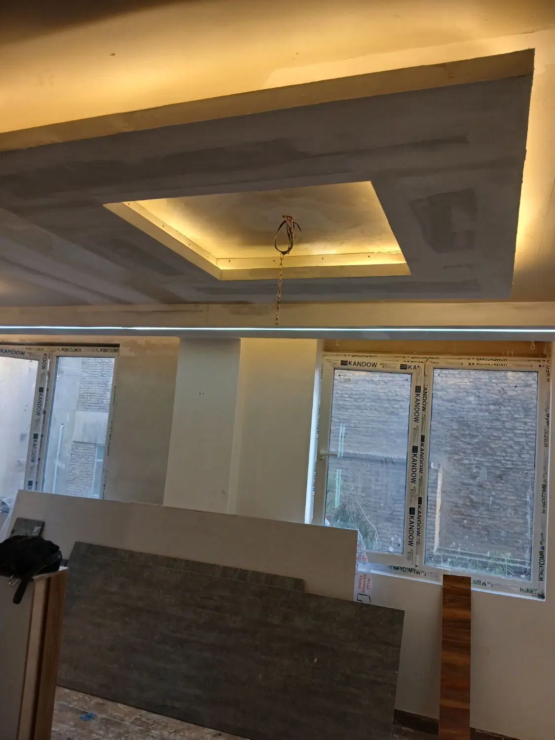 کاشی‌کاری و سرامیک در فاطمی - تصویر 2