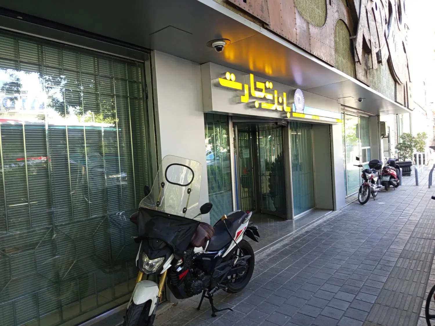 اجرای نمای کامپوزیت در امانیه