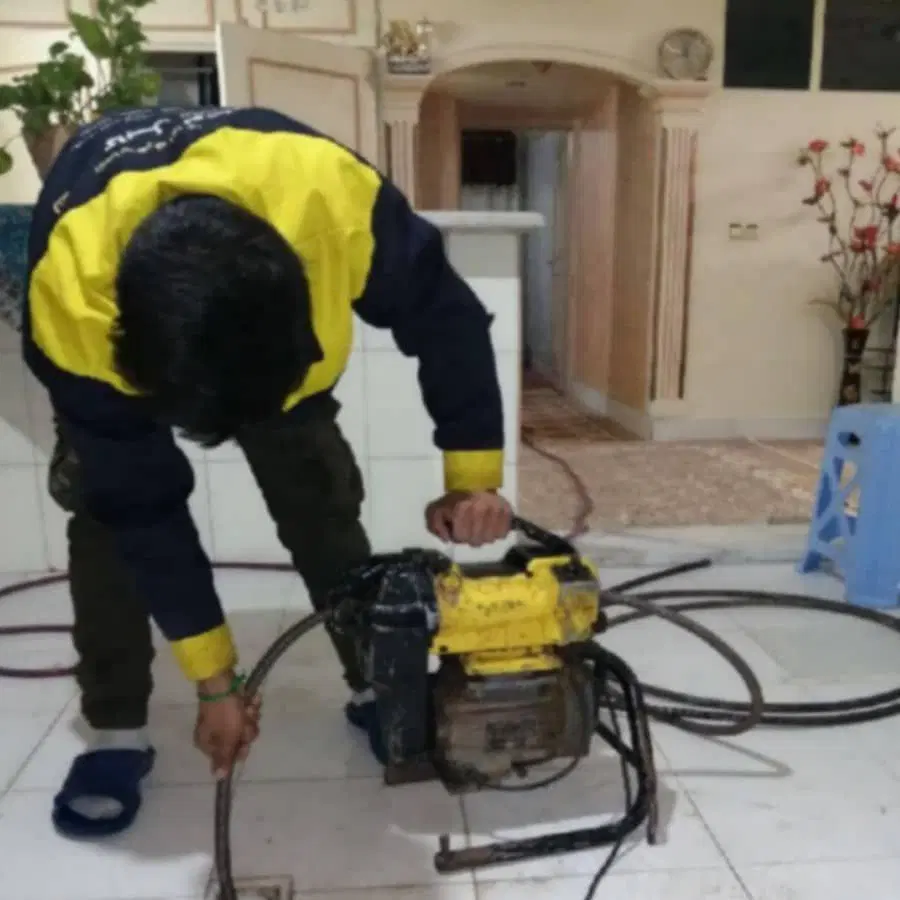 لوله‌بازکنی و فنرزنی شهرک غرب