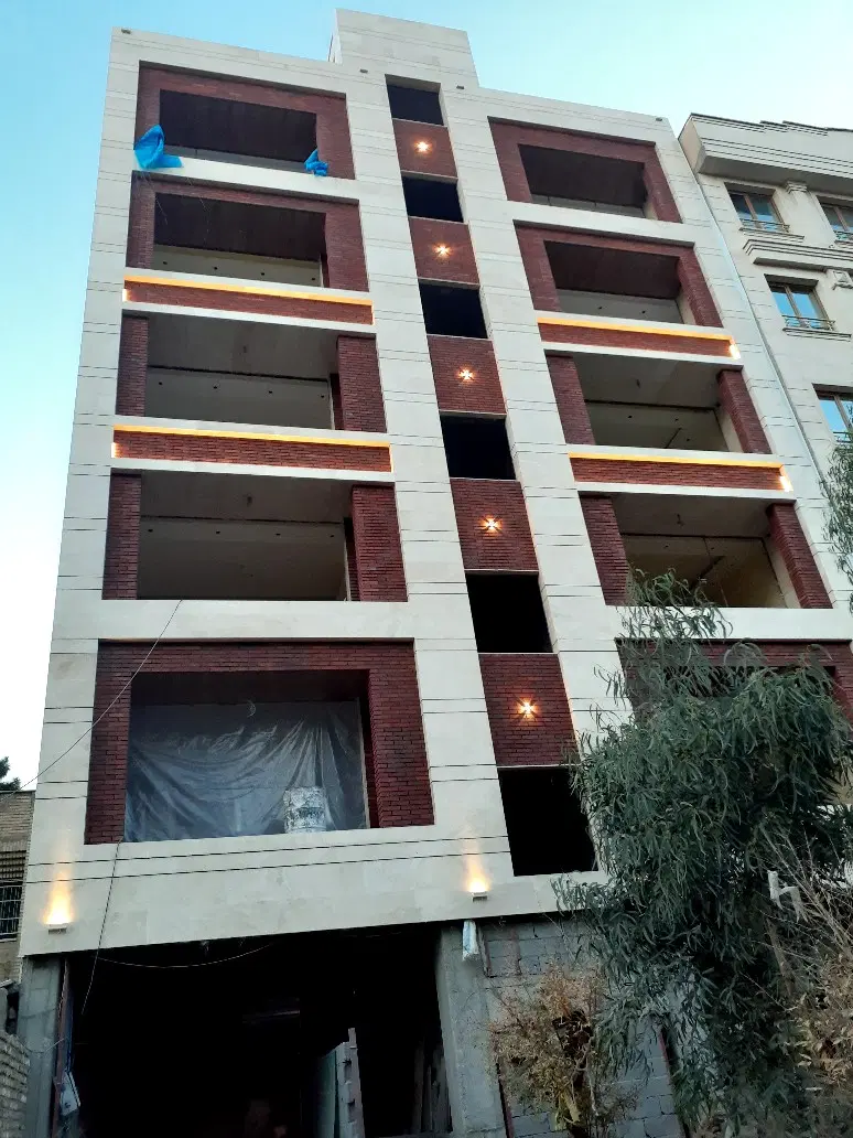 سنگ‌کاری و کاشی‌کاری در مرزداران - تصویر 3