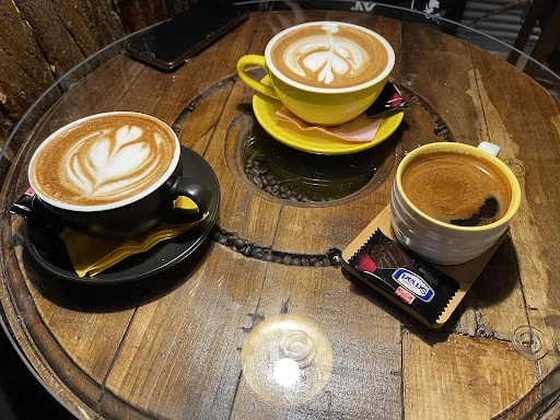 داش کافه - کلیدسازی در تبریز