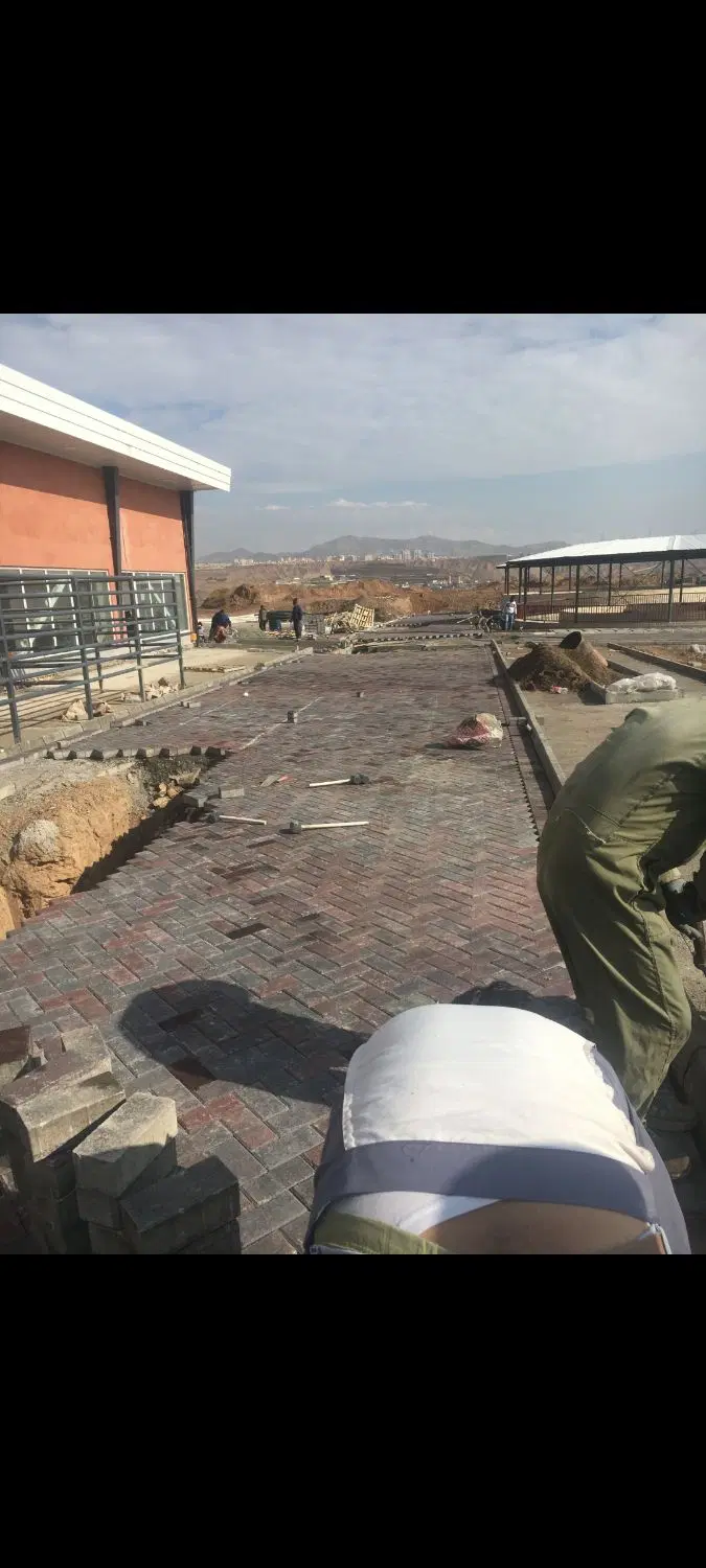 بنا در تهرانسر مرکزی - تصویر 2