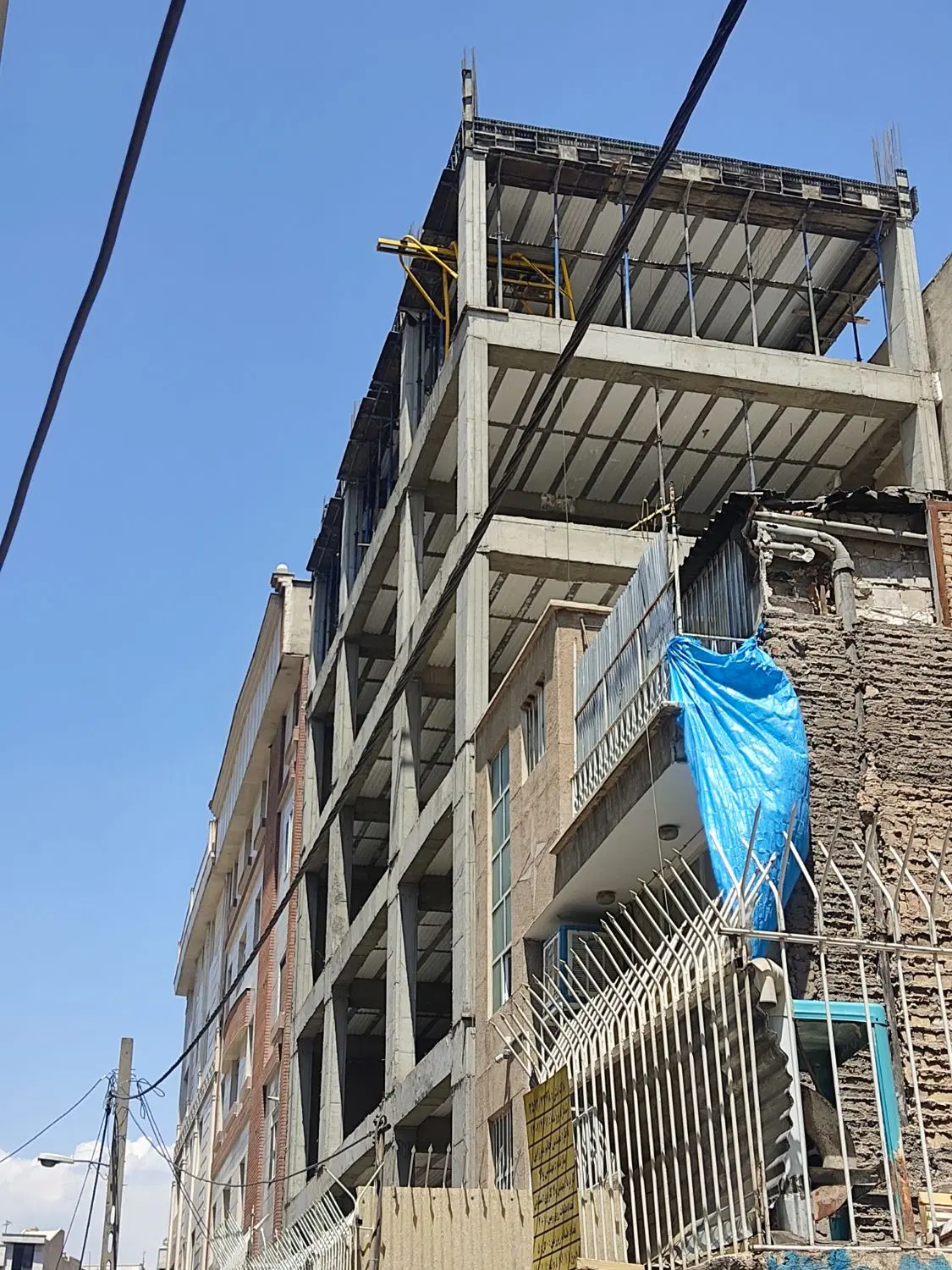 اجرای اسکلت بتنی در تهرانپارس جنوبی - تصویر 2