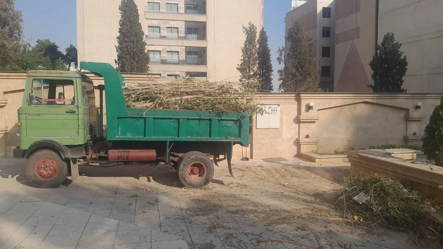 حمل نخاله و خاکبرداری در جمهوری - تصویر 3