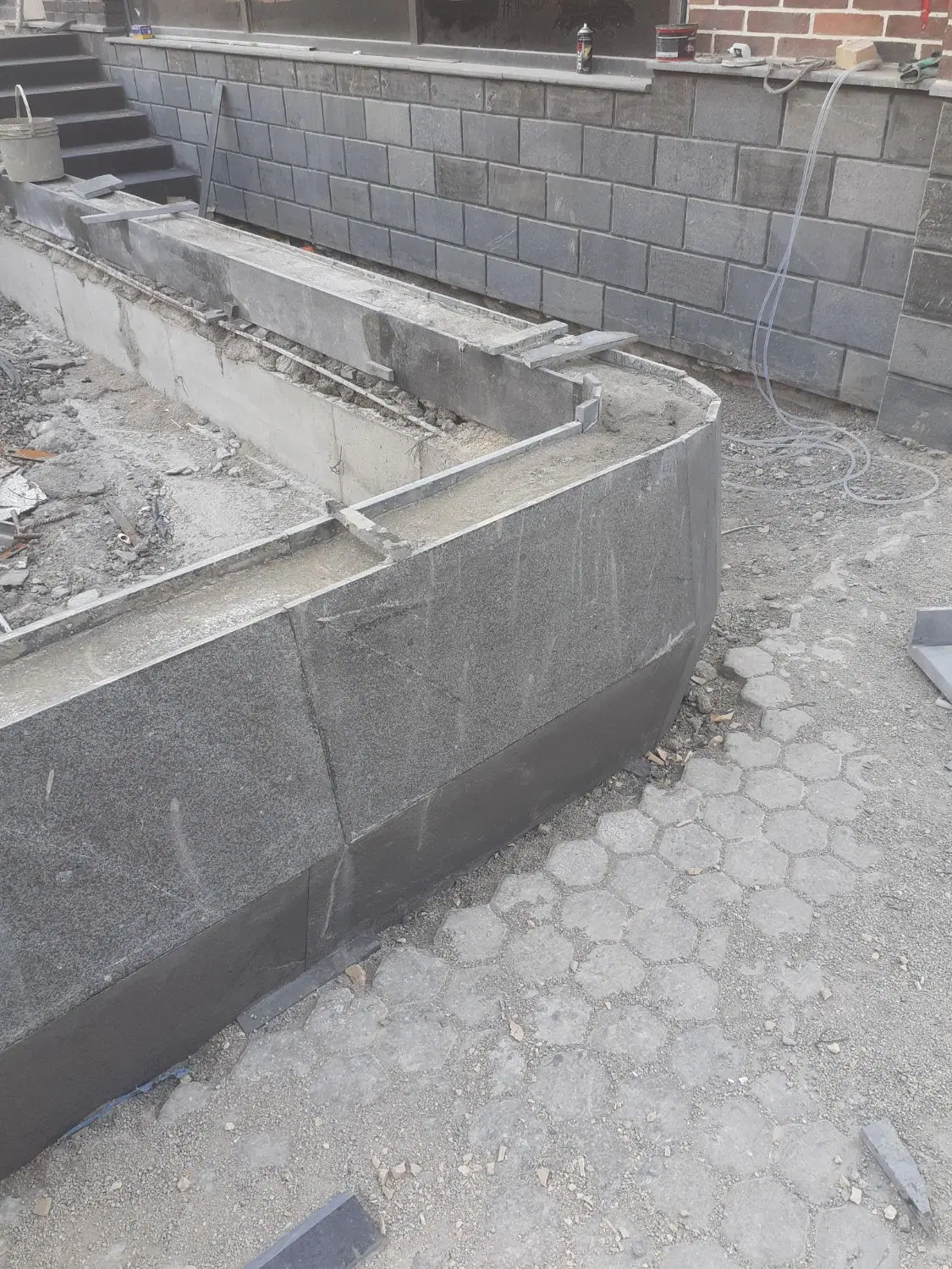 کاشی‌کاری و سرامیک‌کاری در فدک - تصویر 11