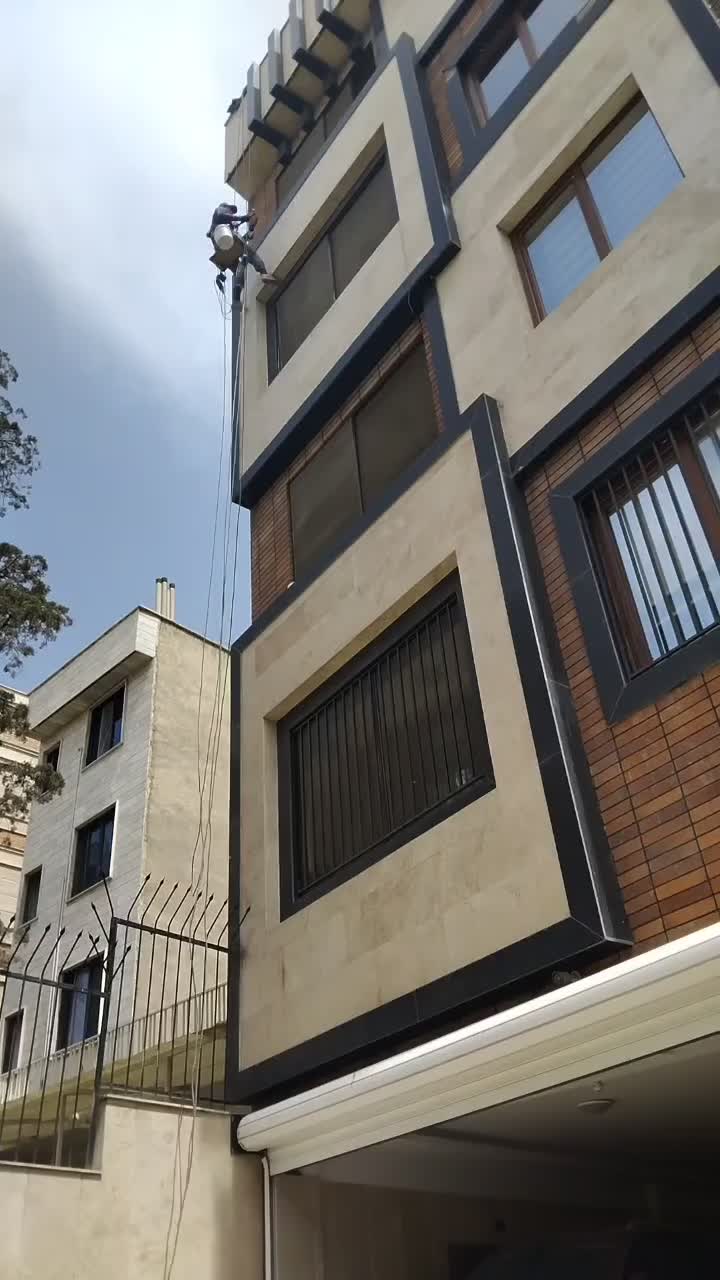 تعمیرات نما و ارتفاع‌کار در چهارصد دستگاه