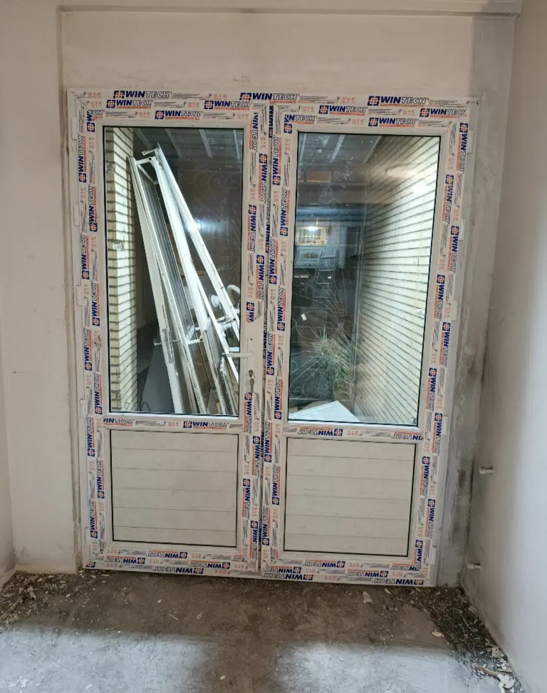 درب و پنجره UPVC و توری پلیسه در بازار آهن - تصویر 3