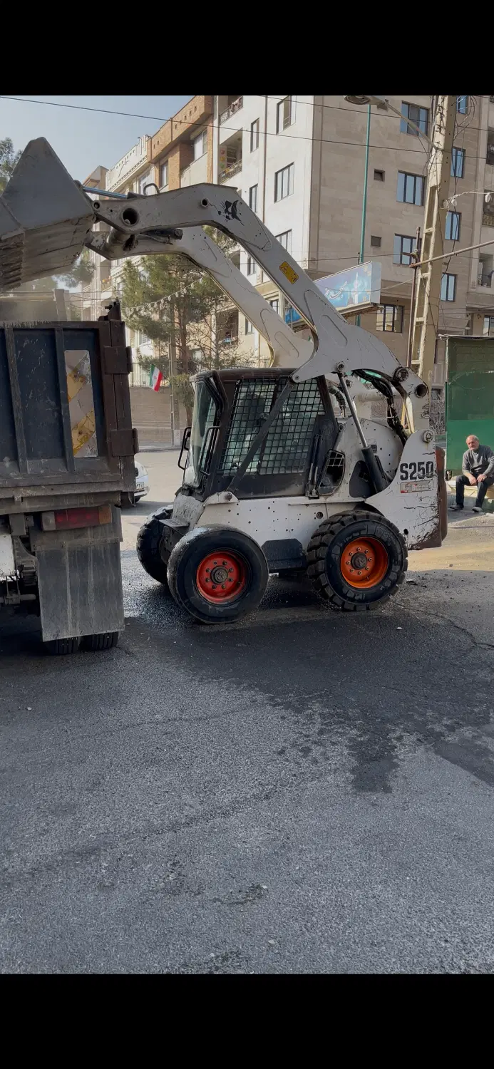 خاکبرداری و اجاره بابکت در جنت‌آباد شمالی - تصویر 6