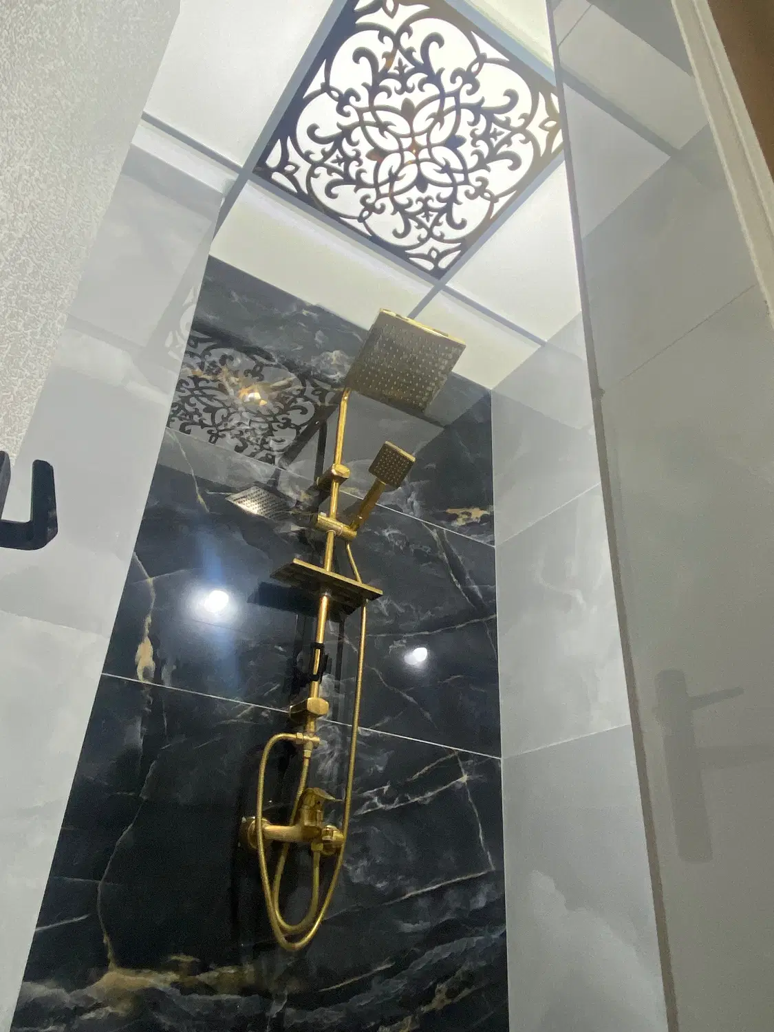لوله‌کش و تأسیسات در دکتر هوشیار